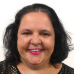 Débora Cristina Martin Alves : Professora